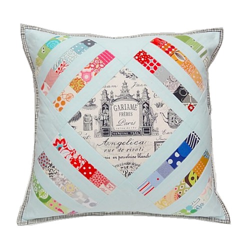 Patchwork a la Paris cushion pillow pattern, PDF print-at-home pattern, from Tikki London, pdf pattern, modern quilt pillow design, quilted pillow tutorial, Tikki London