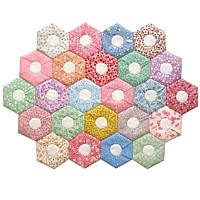 Folded Hexagon Quilt Pattern By Tikki London, homemade, handmade, blanket, 1930s fabrics, patchwork quilt PDF print-at-home patter, tutorial, digital pattern created by Tikki London, Japanese fabric folding method